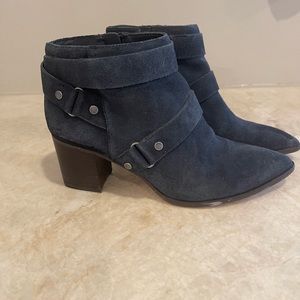 Women’s sole society ankle boots